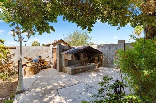 9604 15 Pl, Phoenix AZ 85024-3649 exterior