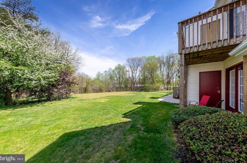 1162 Tristram Cir, West Deptford NJ  08051-2239 exterior