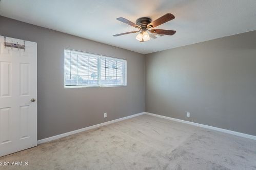 3013 Aster Dr, Phoenix AZ 85032-7332 exterior