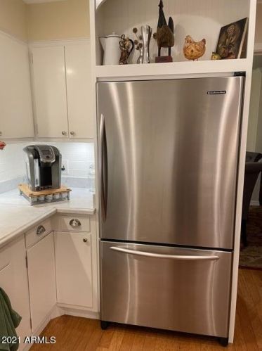 3421 Camelback Rd, Phoenix AZ 85033-1535 exterior