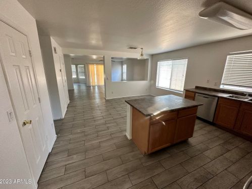 3214 Alta Vista Rd, Phoenix AZ  85041-5212 exterior