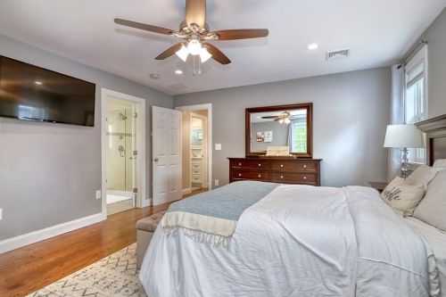 108 Crane St, Dedham MA 02026-3842 exterior