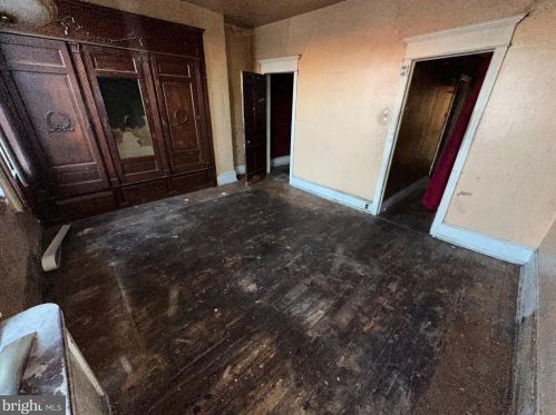 1822 20 St, Philadelphia PA 19140-1003 exterior