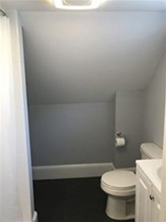 61 Churchill St, Newton MA 02460-1444 exterior