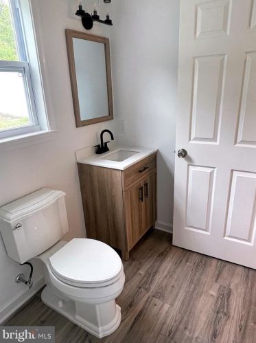 124 Hannold Blvd, West Deptford NJ  08096-1815 exterior