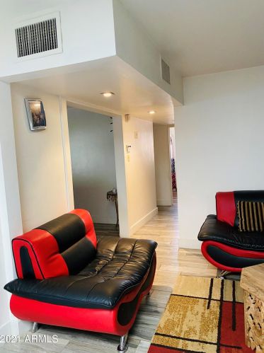 4109 Catalina Dr, Phoenix AZ 85031-3841 exterior