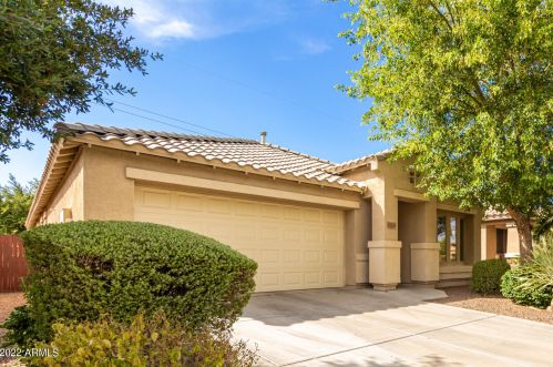 24216 27 Pl, Phoenix AZ 85016-7443 exterior