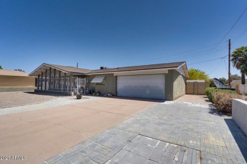 6037 Elm St, Phoenix, AZ 85033-1717