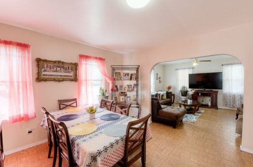 25 Merrick St, Worcester MA 01609-1837 exterior