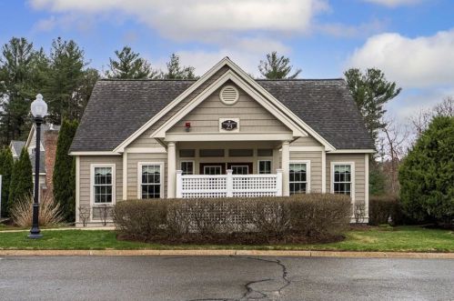 60 Charles Ct, Southborough MA exterior