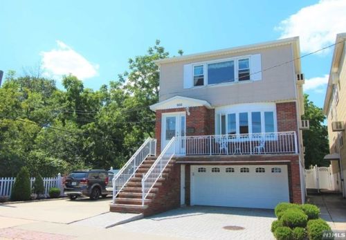 603 Schuyler Ave, Kearny NJ  07032-4201 exterior