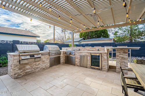 5136 2nd St, Phoenix AZ 85086-3406 exterior