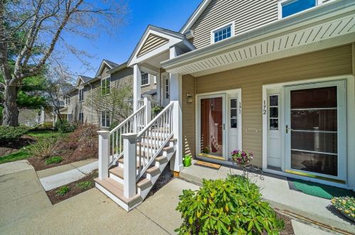 171 Tyson Commons Ln, Braintree, MA 02184-8260