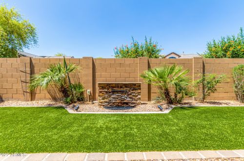 7814 29th Pl, Phoenix AZ  85042-7139 exterior