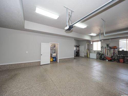 2161 Lorita Way, Sandy UT 84093-6514 exterior