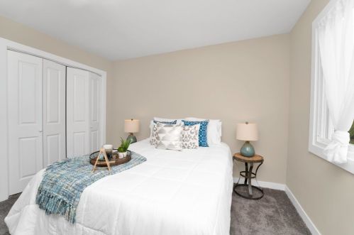 1519 East Ave, Forest View IL  60402-1324 exterior