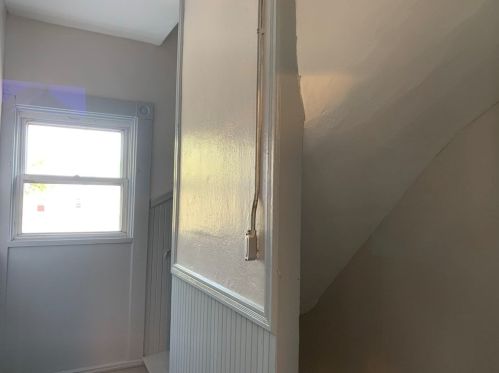 228 Phillips Ave, New Bedford MA 02746-1858 exterior