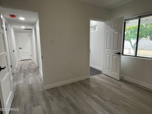 3520 Amelia Ave, Phoenix AZ 85037-2365 exterior