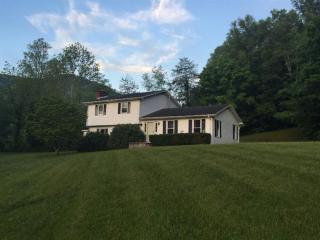 1259 Cat Crk Rd, Patsey KY  40380-9630 exterior