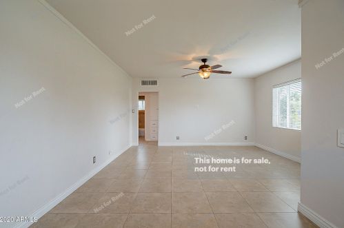 1502 Edgemont Ave, Phoenix AZ 85035-1916 exterior