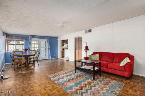 4002 34th St, Phoenix AZ 85008-3819 exterior