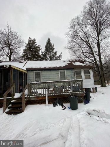 1341 Trolley Ln, West Deptford, NJ 08093-1973