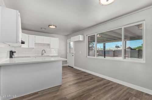 3116 37 Dr, Phoenix AZ 85053-3735 exterior