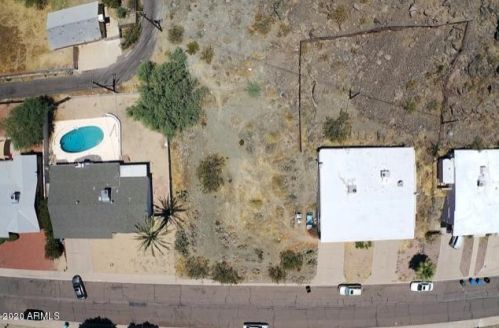 1032 El Caminito Dr, Phoenix, AZ 85020-3724