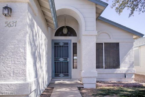 5637 42nd St, Phoenix, AZ 85040-9079