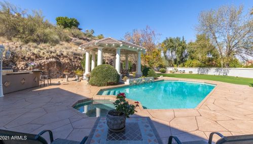 14828 15th Ave, Phoenix AZ 85015-3806 exterior