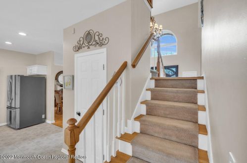 1 Highland Dr, Jackson Twp NJ 08527-1213 exterior