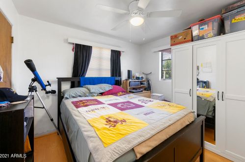 3813 9th Pl, Phoenix AZ 85022-2642 exterior