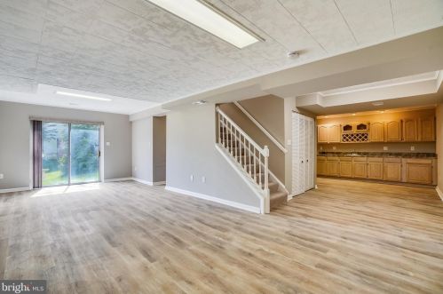 6147 Campfire, Columbia MD 21045-4050 exterior