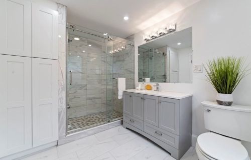 21 Beacon Pl, Chelsea MA  02150-1705 exterior