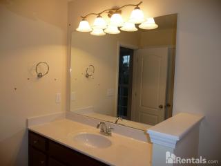 8302 Acme Way, Louisville KY  40219-4690 exterior