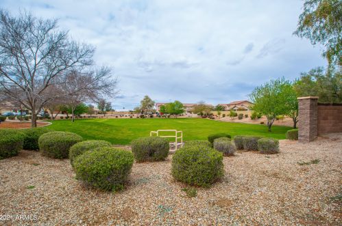 6108 37 Dr, Phoenix AZ 85051-1108 exterior