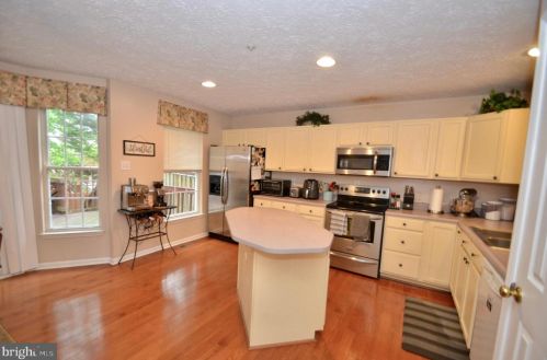 6105 Starburn Path, Columbia MD 21045-2569 exterior