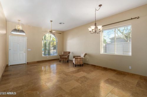 4651 Chisum Trl, Phoenix AZ  85050-8541 exterior