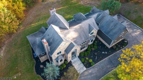 2 Kelsey Farm Rd, Milford NJ 08848-2164 exterior