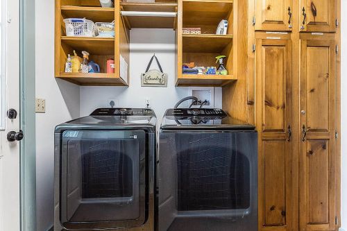 190 Countryside Dr, Chatham MA  02633-1129 exterior