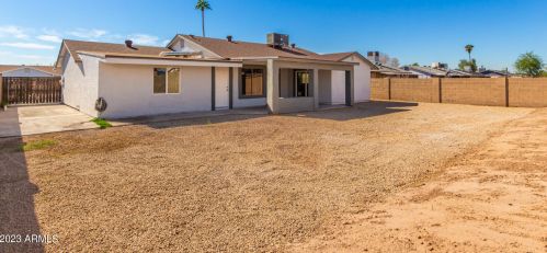 6802 Cambridge Ave, Phoenix AZ 85008-1216 exterior