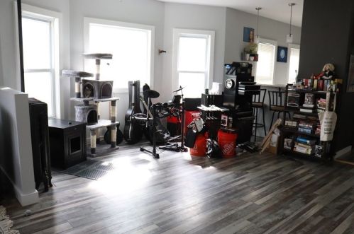 12 Flagg St, Worcester MA 01609-1223 exterior