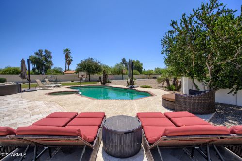 4637 Cholla St, Phoenix AZ 85029-3800 exterior