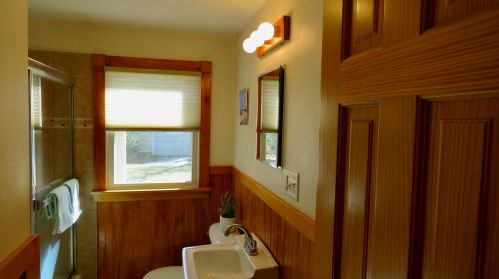 19 Cranberry Ln, Harwich MA 02645-3008 exterior