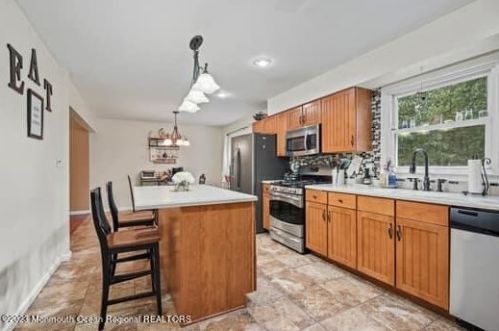 516 Declaration Ln, Jackson Twp NJ 08527-7777 exterior