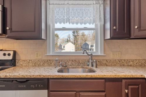 54 Apple Blossom Ln, Taunton MA 02780-4718 exterior