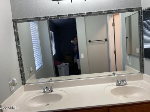 8545 Edgemont Ave, Phoenix AZ 85008-1512 exterior