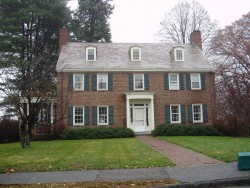 285 Franklin St, Newton, MA 02458-2302