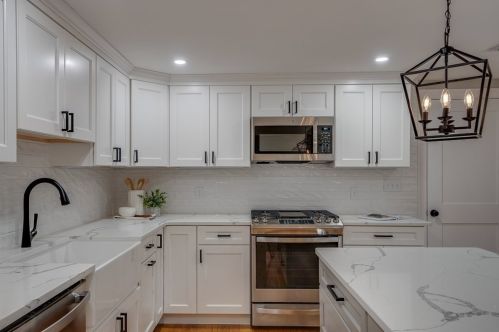 6 Red Hill Rd, North Reading MA  01864-1718 exterior