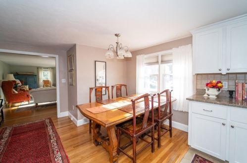 53 Standish Ave, Plymouth MA 02360-4165 exterior